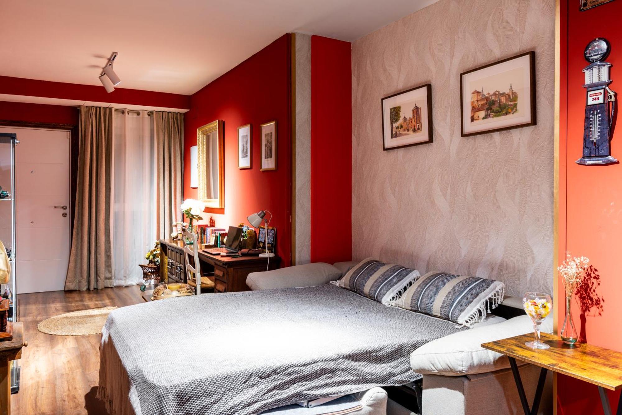 Apartamento Mikaela อัลกาลาเดเอนาเรส ภายนอก รูปภาพ